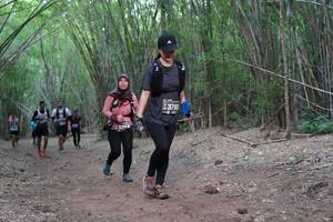 BIB: 3793
                            <button type="button" onclick="openModal(4118214)" class="btn btn-primary btn-sm float-right btn-popup" data-toggle="modal" data-target=".modal-high-quality">
                        <i class="fas fa-shopping-cart"></i> Add to Cart
                    </button>
                                            <button type="button" onclick="isThisMe(4118214, true)" class="btn btn-success btn-sm float-right btn-popup btn-isme hidden" data-toggle="tooltip" data-placement="bottom" title="นี่คือรูปของคุณใช่ไหม คลิกที่นี่เพื่อเอาเข้าอัลบั้ม">
                        <i class="fas fa-plus"></i> Add to album
                    </button>
                    <button type="button" onclick="isThisMe(4118214, false)" class="btn btn-warning btn-sm float-right btn-popup btn-isnotme hidden">
                        <i class="fas fa-ban"></i> Remove from album
                    </button>